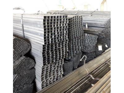 لوله گالوانیزه-فروش انواع آهن آلات ساختمانی و صنعتی
