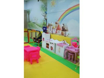 بیمارستان-خانه بازی کودک خونه فرشته ها در تهرانپارس