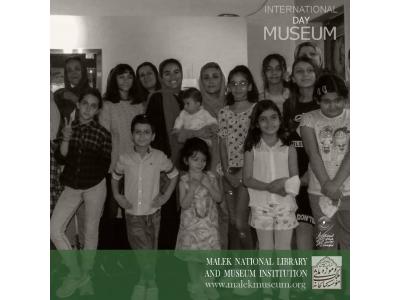 نمایشگاه-نمایشگاه تصویرگری های کودکان و چاپ سنگی شاهنامه
